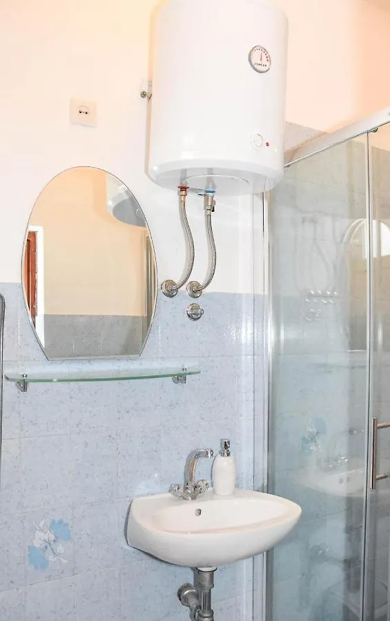 Apartment Tara 比奥格勒·纳·莫鲁 克罗地亚